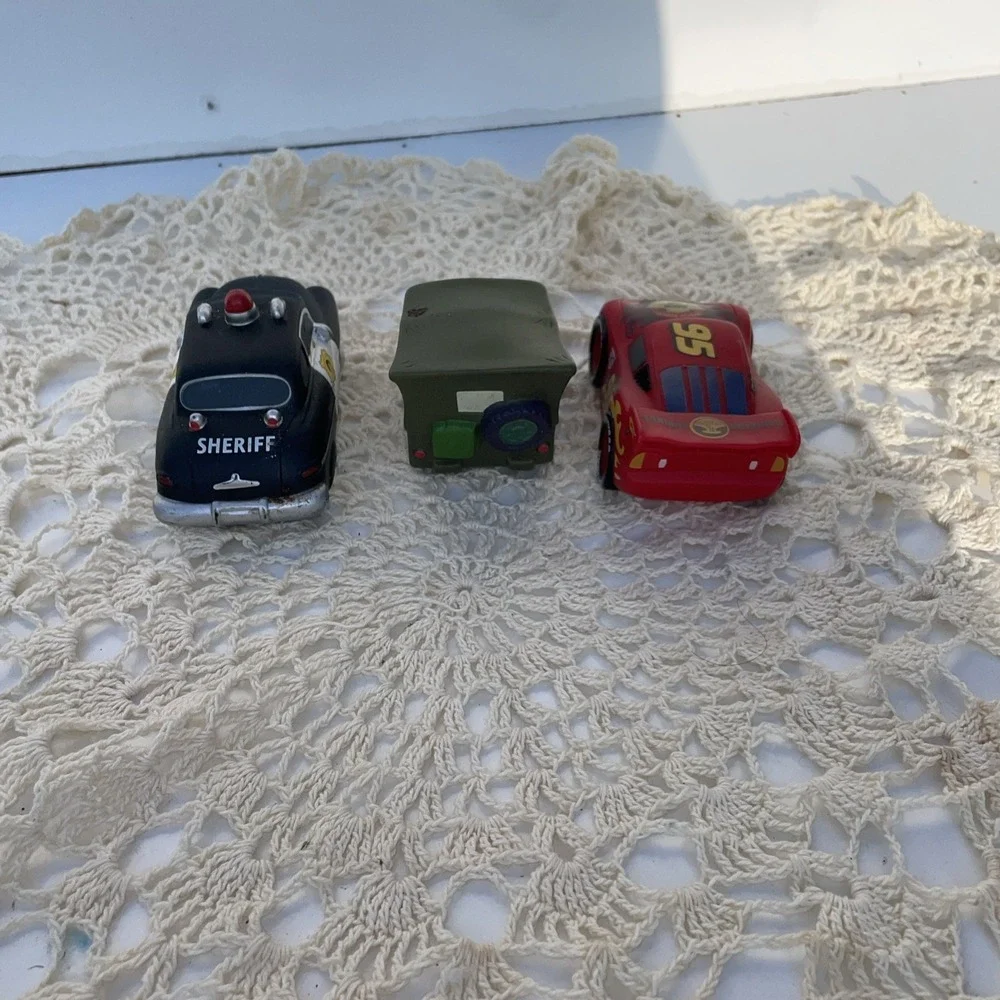 Disney Pixar Cars Vinyl Bath Pool Toys Lightning Sarge Cop Lot Of 3